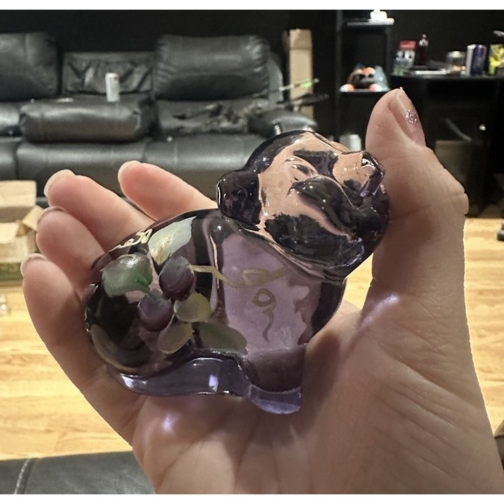 Fenton Purple Hand Painted Floral Sitting Glass pig (2005) Signed by R.Kelley